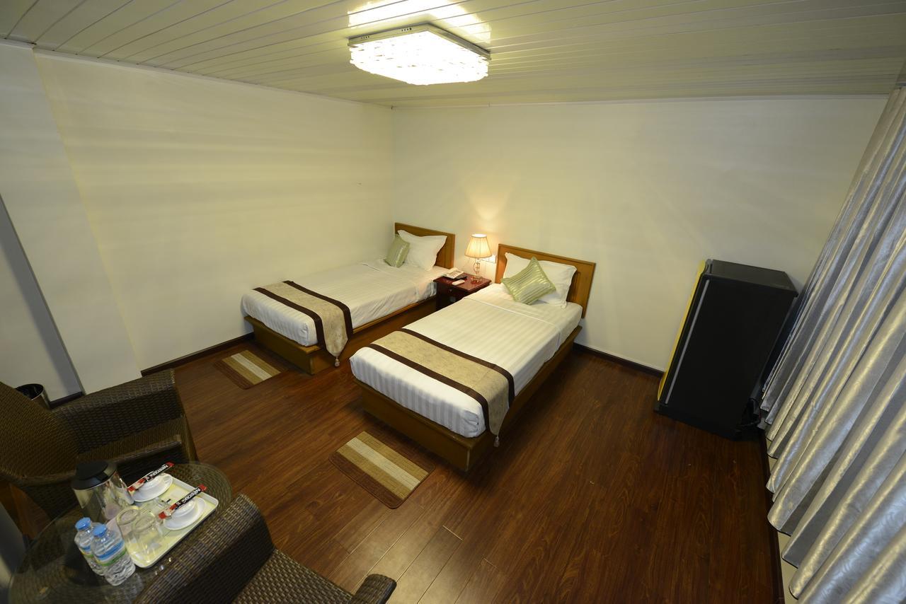 Win Star Hotel Mandalay Exterior photo