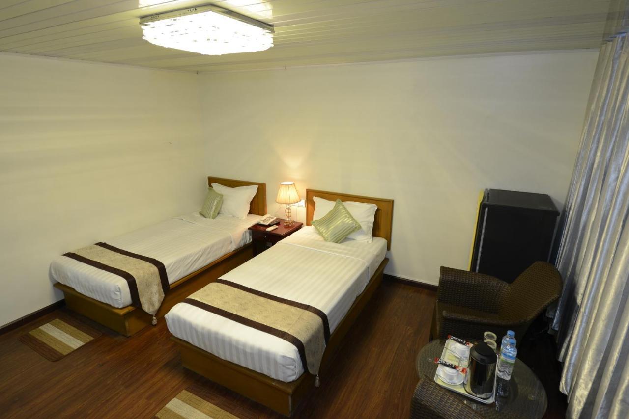 Win Star Hotel Mandalay Exterior photo